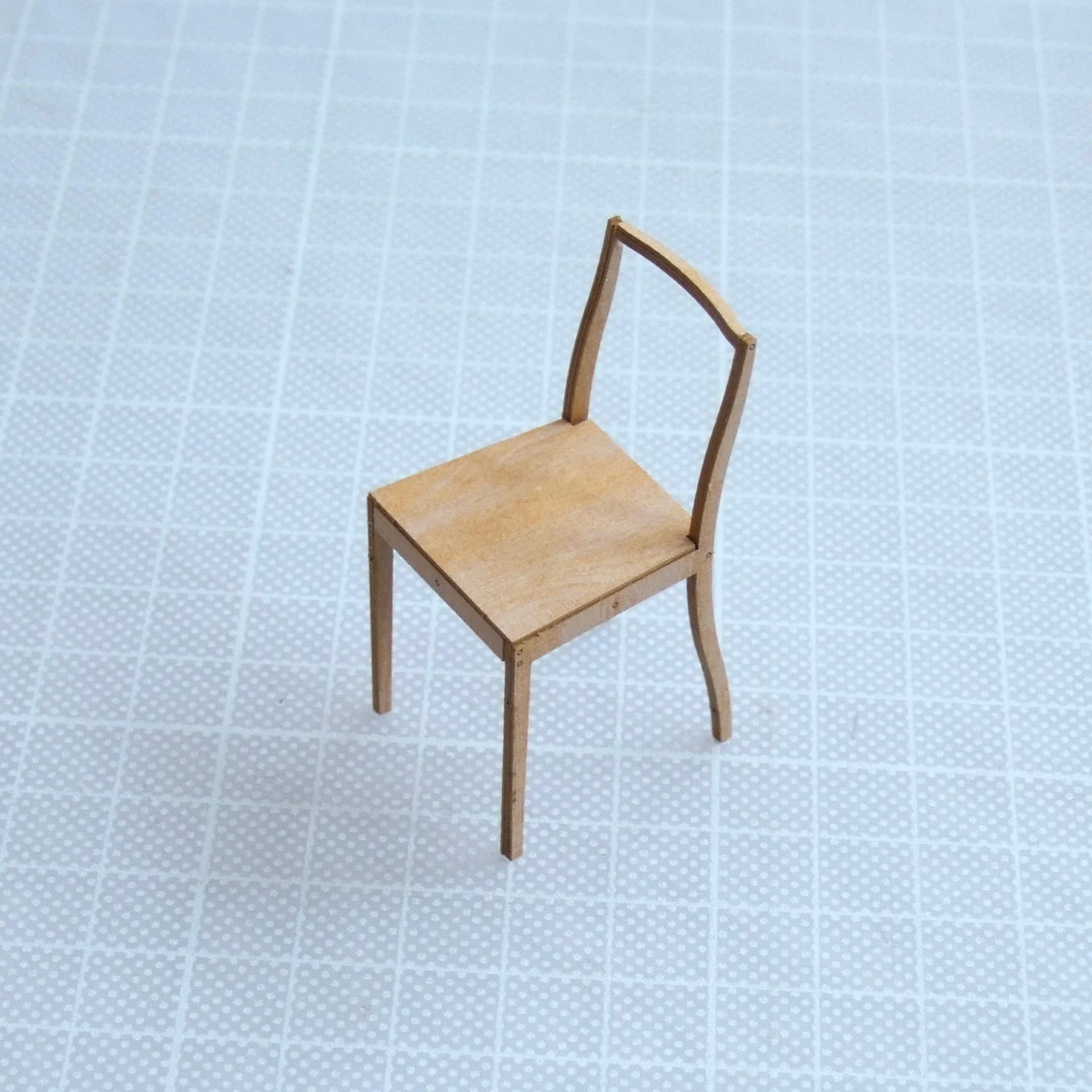 How to assemble Plywood chair — Onetosixteen